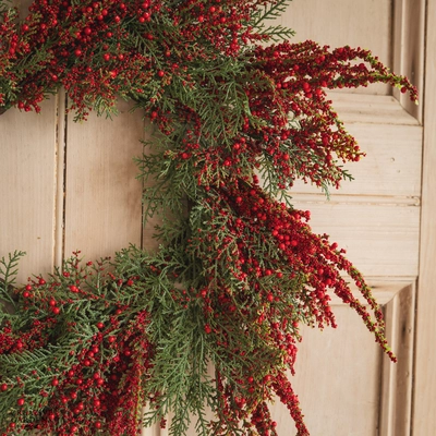 50cm Lush Berry Wreath - image 2
