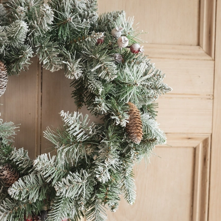 50cm Windham Frosted Wreath - image 2