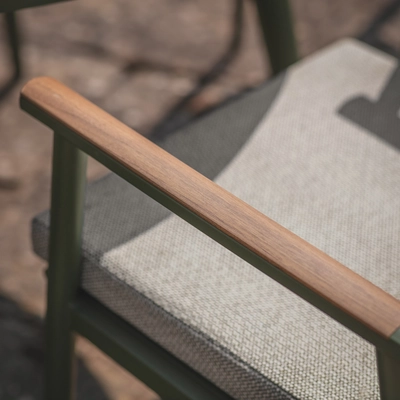 Bramblecrest Wisley 6 Seat Dining Set - image 4