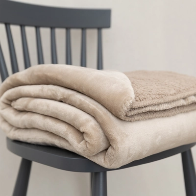 Creative Gardens Cosy Throw - Mink - image 2