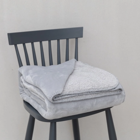 Creative Gardens Cosy Throw - Silver - image 1