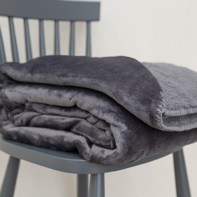 Creative Gardens Cosy Throw - Slate - image 2