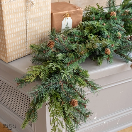 Cypress Mantel Garland 165cm - image 1