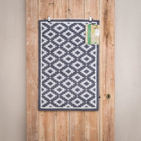 Eco Flex Premium Washable Grey Geometric Diamond Mat - 75cm x 50cm - image 1