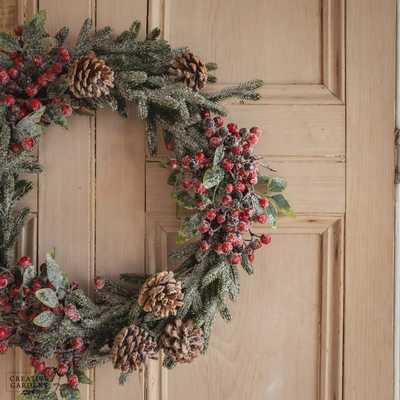 Everland Frosted Red Berry Wreath 60cm - image 2