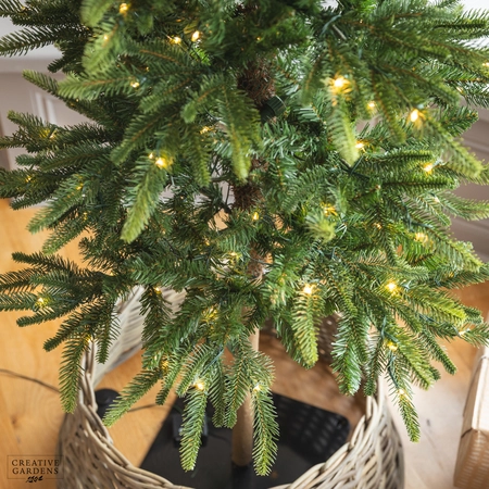 Everlands 7ft Pre-Lit Slim Alpbach Christmas Tree 220 LED - image 4