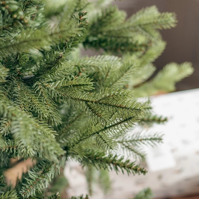 Everlands Allison Pine Artificial Christmas Tree