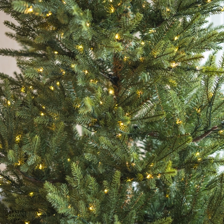 Everlands Norway Spruce 7ft Premium Pre Lit Christmas Tree