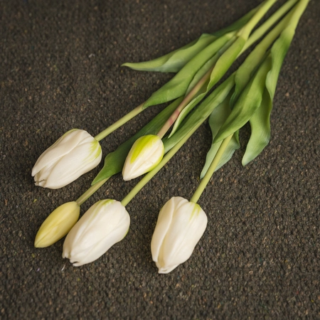 Faux bunch of Tulips - White - image 1