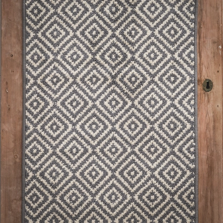 Geo Soft Loop Light Grey & White Geometric Runner - 150cm x 57cm - image 2