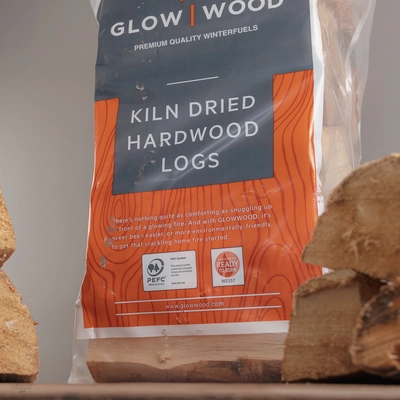 Glow Wood Kiln Dried Hardwood Logs - 14Kg Mega Bag - image 4