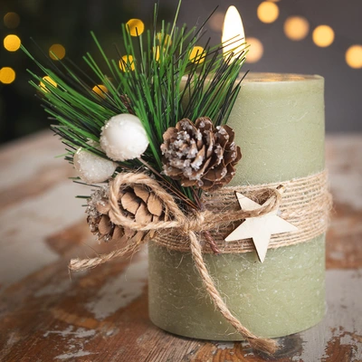 LED Candle with Leaf Décor - 13cm - Green - image 2