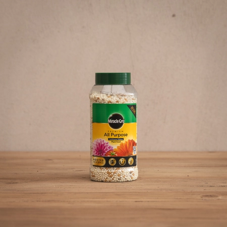 Miracle-Gro All Purpose Continuous Release Plant Food 900g