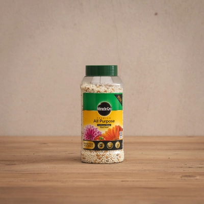 Miracle-Gro All Purpose Continuous Release Plant Food 900g