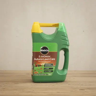 Miracle Gro Autumn Lawncare Spreader 80m2
