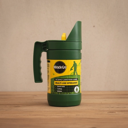 Miracle-Gro Compact Spreader