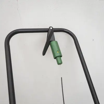 Miracle-Gro Drop Spreader