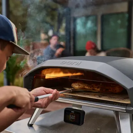 Ooni Koda 2 Pro 18inch Gas Pizza Oven - image 1