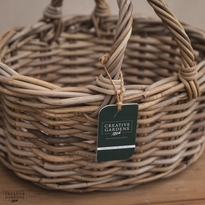 Picnic Basket with High Handle - image 2