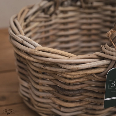 Picnic Basket with High Handle - image 3