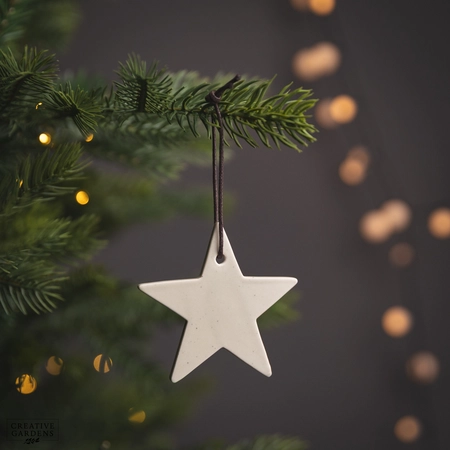 Porcelain Star Hanger 9Cm