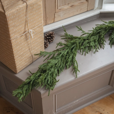 Premier Decorations Natural Touch Garland 2.7m - image 1