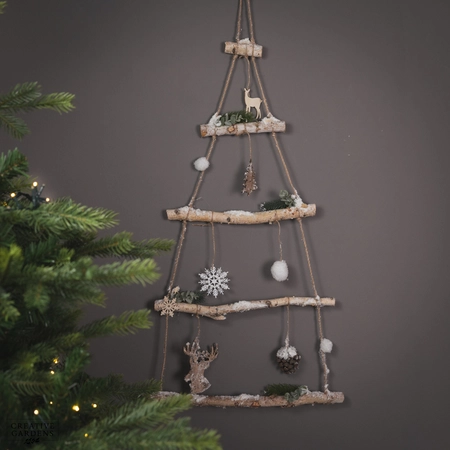 Tree Pinewood Snow with Figures - image 1