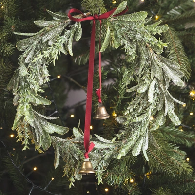 Wreath Snow Finish Holly Leaves with 2 Bells