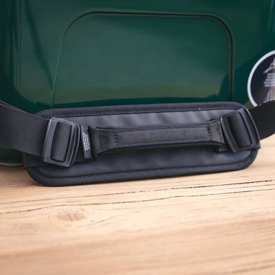 YETI Roadie 15 - Black Forest Green - image 3