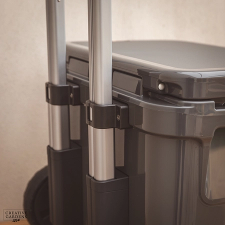 YETI Roadie 32 - Charcoal - image 5