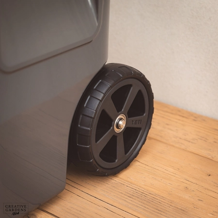 YETI Roadie 32 - Charcoal - image 8