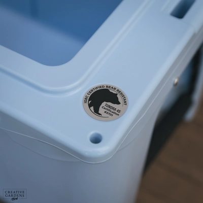 YETI Tundra 45 - Big Sky Blue - image 8