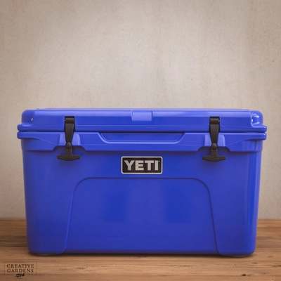 YETI Tundra 45 - Ultra Marine Violet