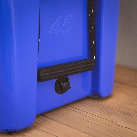 YETI Tundra 45 - Ultra Marine Violet - image 5