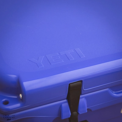 YETI Tundra 45 - Ultra Marine Violet - image 8